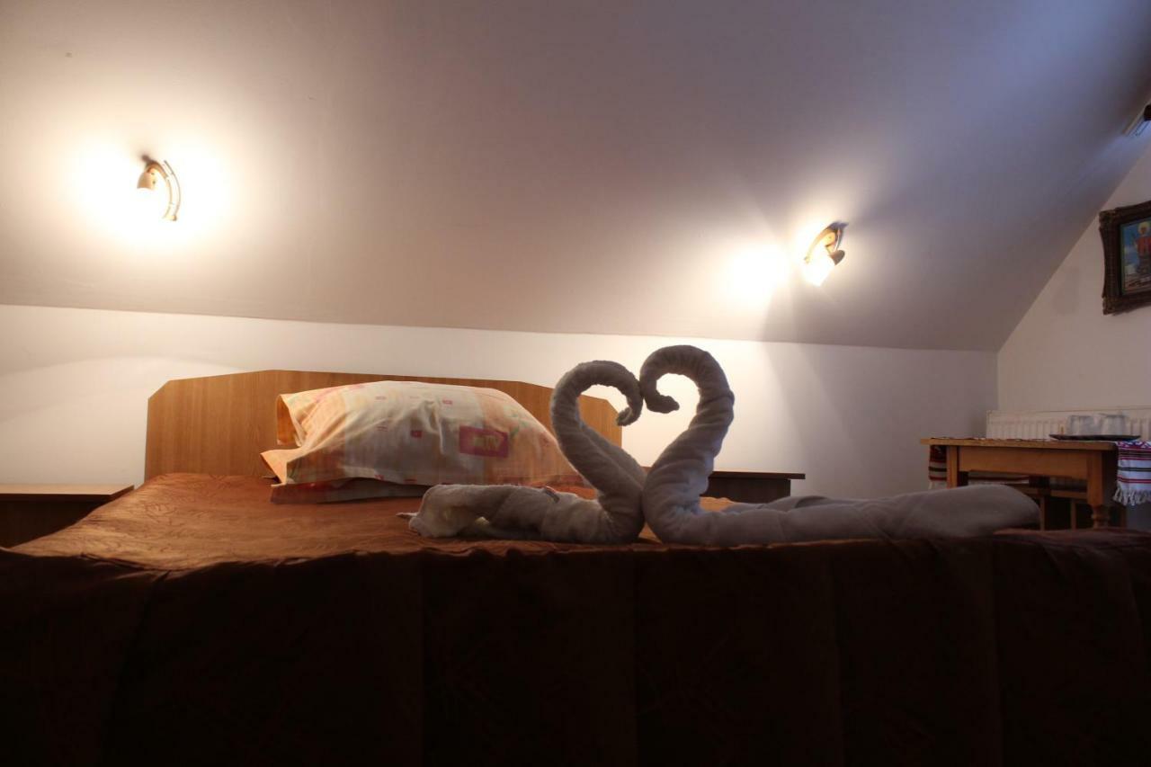 Casuta De Langa Padure Hotel Moeciu De Sus Luaran gambar