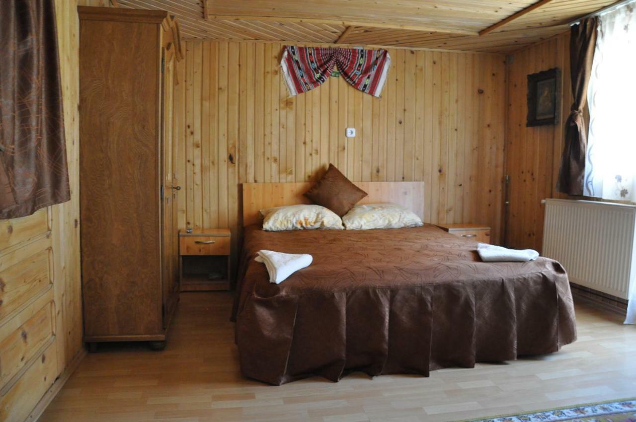 Casuta De Langa Padure Hotel Moeciu De Sus Luaran gambar